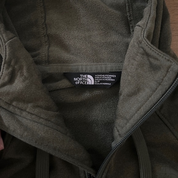 The North Face Woman’s Zip Up Jacket- Small- EUC - Picture 5 of 7